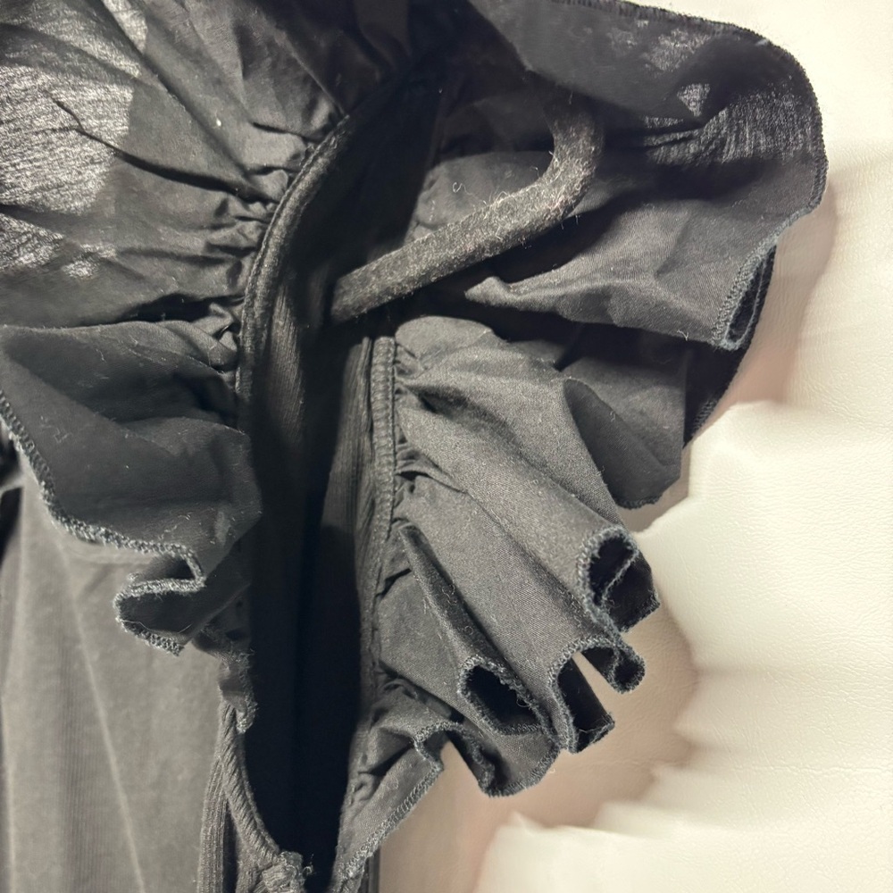 ✨Zara Ruffle Sleeve Bodysuit Black Size L - Picture 7 of 13